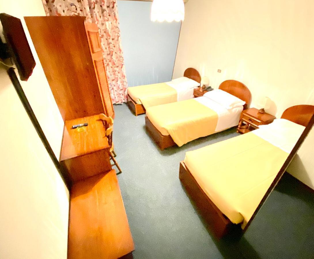 Hotel Pamela Сан-Пьетро-ин-Казале Экстерьер фото